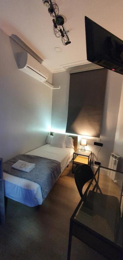 Ch Otello Rooms I - Madrid Luaran gambar